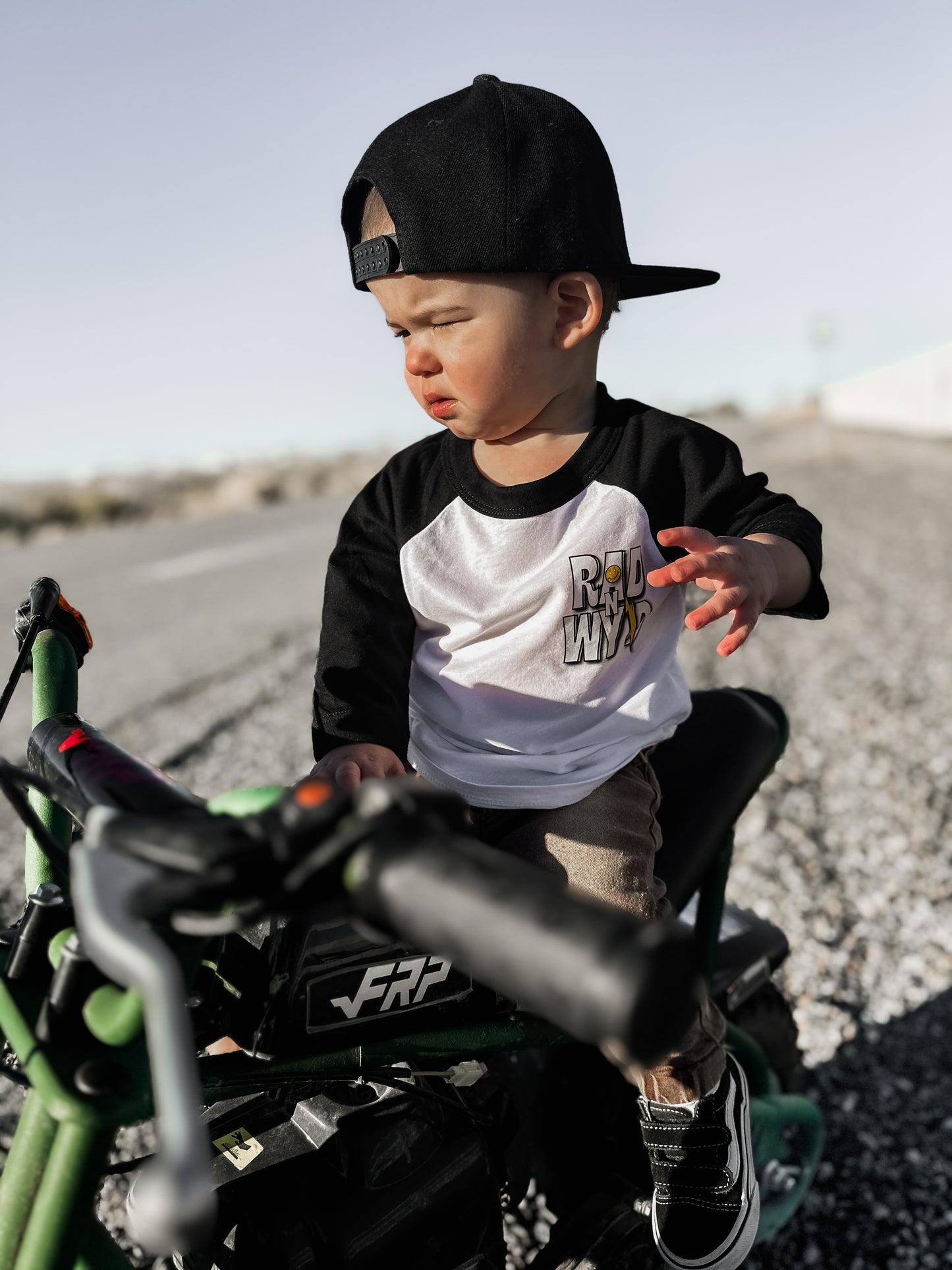 Ride Raglan